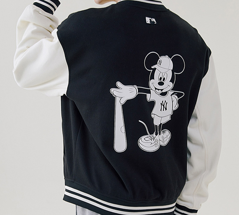 Shop MLB x Disney Jaket Besbol Hitam Uniseks Kolaborasi. 31JPK2011-50L