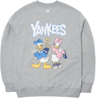 MLB x Disney Collab Yankees Donald Duck Graphic Sweatshirt Unisex Gray 3AMTD1114-50MGS MLB x Disney Collab Yankees Donald Duck Graphic Sweatshirt Unisex Gray 3AMTD1114-50MGS