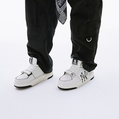 MLB x 뉴욕 양키스 클래식 로우 "블랙 플로럴" 3ASXLMC4N-50BKS 2