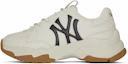 Buy MLB x New York Yankees Kasut Dad 'Krim' 3ASHBWS4N-50CRS