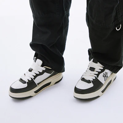 MLB x New York Yankees Retro Low 'Negro Comfort' zapatillas deportivas 3ASXCLS4N-50BKS Cheap MLB x New York Yankees Retro Low 'Negro Comfort' zapatillas deportivas 3ASXCLS4N-50BKS