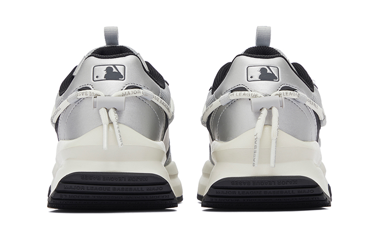 Purchase MLB x New York Yankees Sneakers 'Silver' 3ARNCRL4N-50SIS