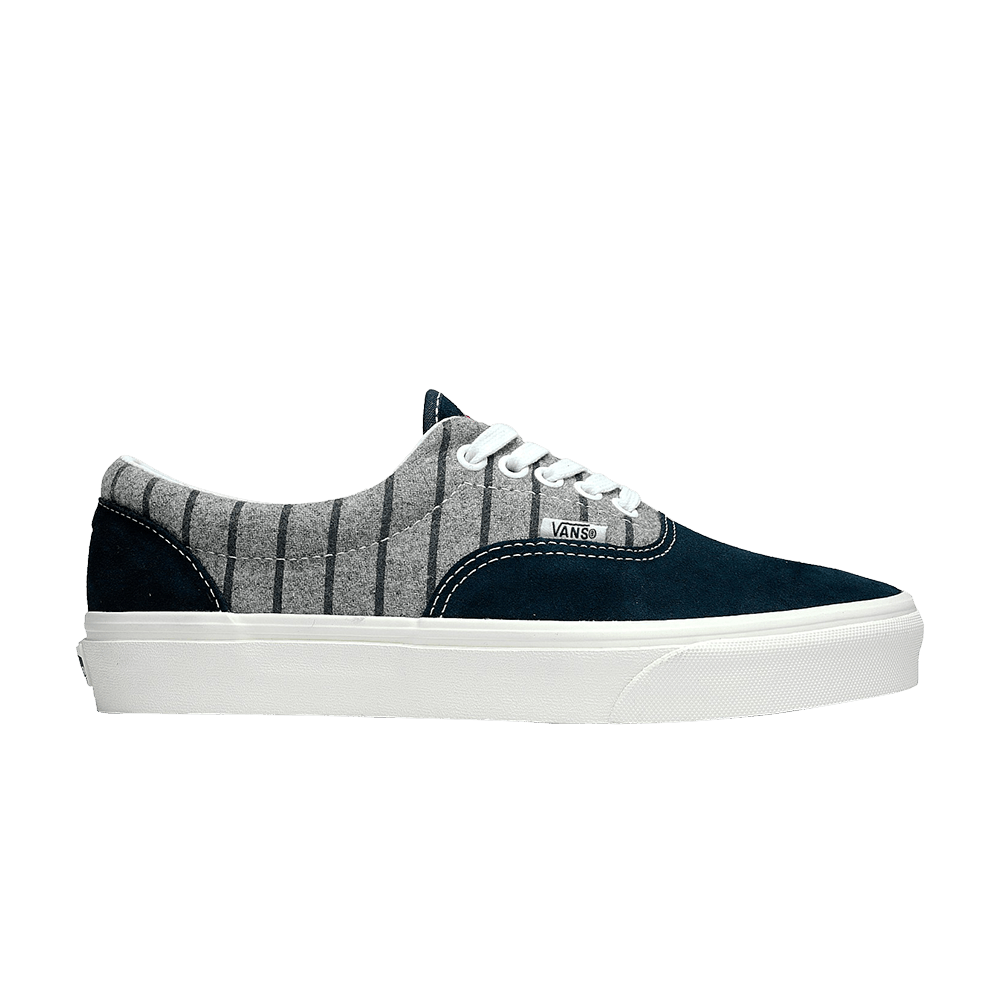 Buy MLB x Vans Authentic 'Yankees' Sepatu Kets VN0A38FRRTF