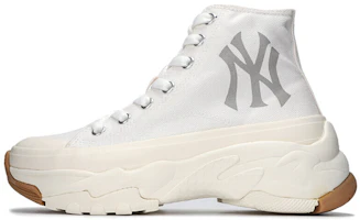 MLB x Vans Classic Slip-On 'Yankees White' 3ASHU101N-50IVS MLB x Vans Classic Slip-On 'Yankees White' 3ASHU101N-50IVS