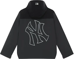 MLB Yankees 24FW Reflective Logo Windproof Waterproof Jacket Charcoal Unisex 3AWJB0344-50CGS MLB Yankees 24FW Reflective Logo Windproof Waterproof Jacket Charcoal Unisex 3AWJB0344-50CGS