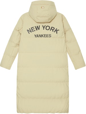 MLB Yankees FW24 Unisex Beige Long Waterproof Down Jacket with Letter Print. 3ADJB2146-50BGM Order MLB Yankees FW24 Unisex Beige Long Waterproof Down Jacket with Letter Print. 3ADJB2146-50BGM