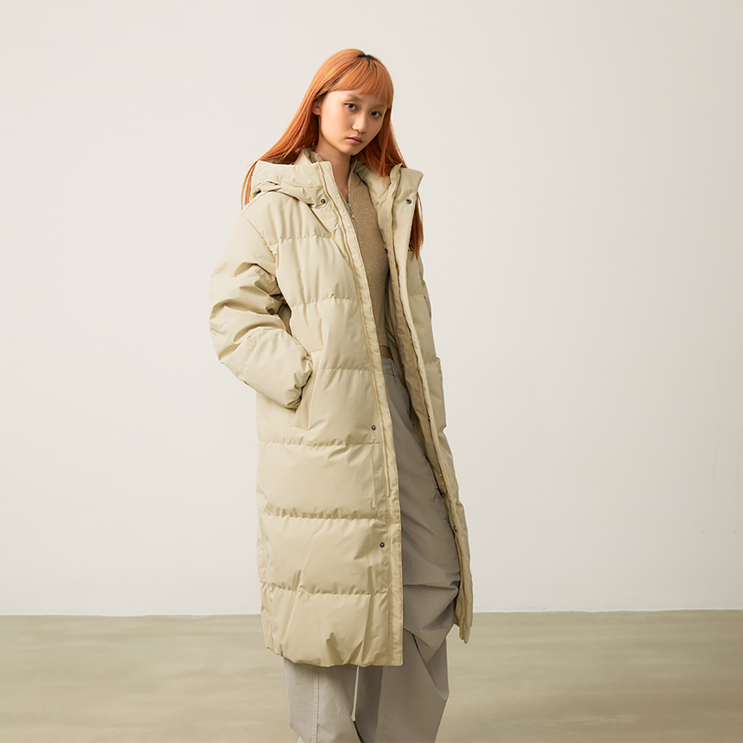 Details for MLB Yankees FW24 Unisex Beige Long Waterproof Down Jacket with Letter Print. 3ADJB2146-50BGM
