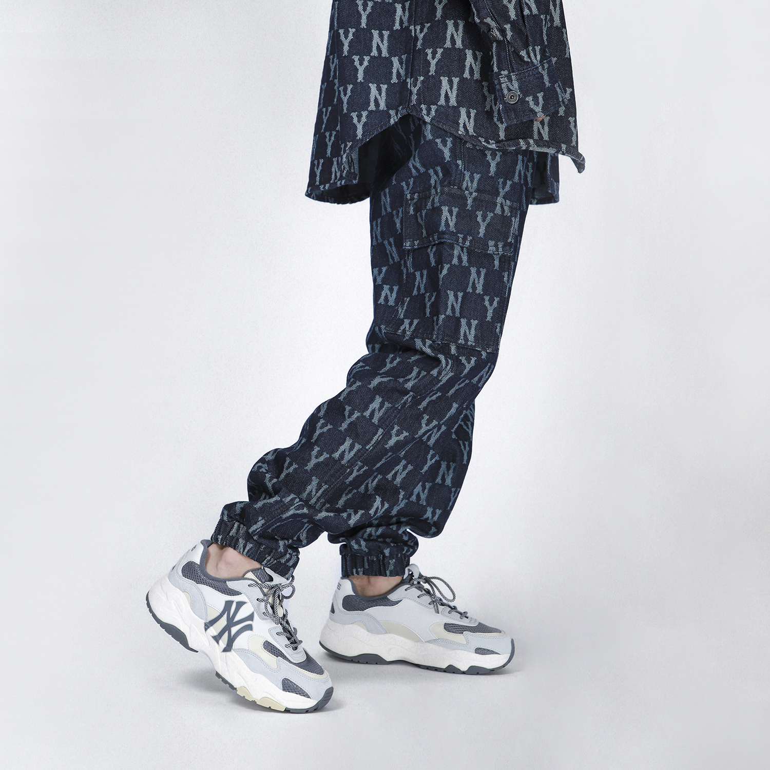 Sizing MLB Yankees Letter Print Jogger Jeans Unisex Dark Blue 3ADP02014-50BLD