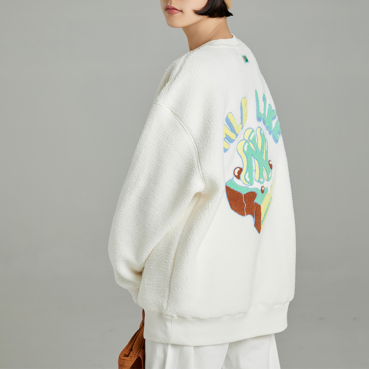 MLB Yankees LIKE Series Fleece Crewneck Sweatshirt Unisex Cream Color 3AMTL0326-50CRS 圖 8