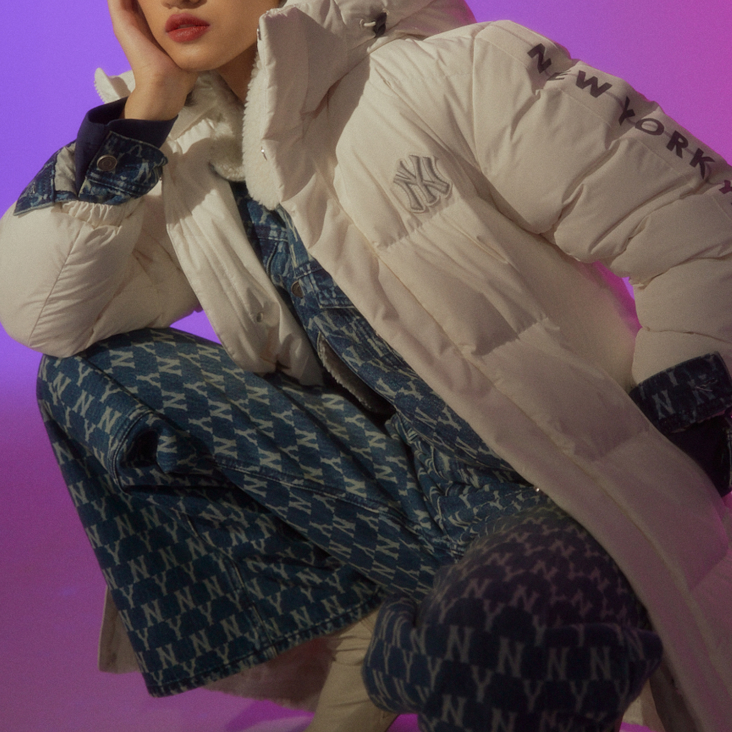 MLB Yankees Logo Embroidered Long Down Jacket White Unisex Winter Collection 31DJZ9061-50W 圖 6