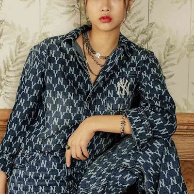 Camisa de Manga Larga Unisex MLB Yankees Monograma Denim Azul 31WSN3041-50U Details for Camisa de Manga Larga Unisex MLB Yankees Monograma Denim Azul 31WSN3041-50U