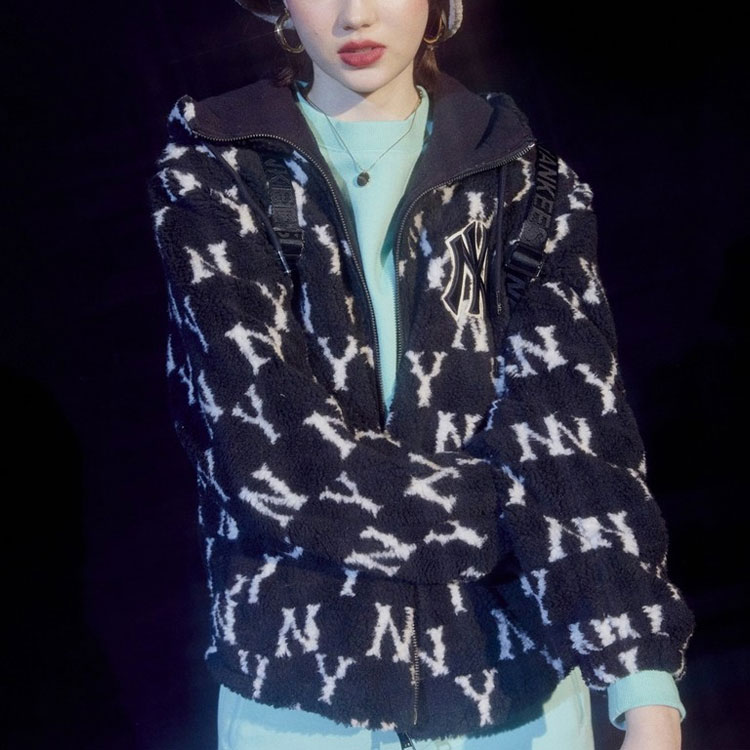 MLB Yankees Monogram Sherpa Logo Hoodie Jacket Unisex Black 31JPFM061-50L 圖 4