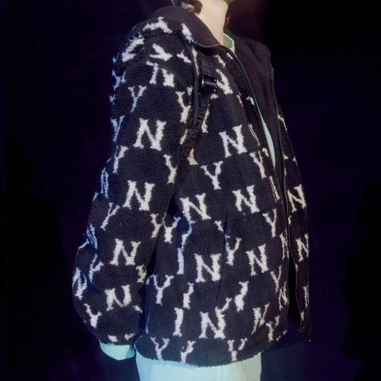 MLB Yankees Monogram Sherpa Logo Hoodie Jacket Unisex Black 31JPFM061-50L 圖 6