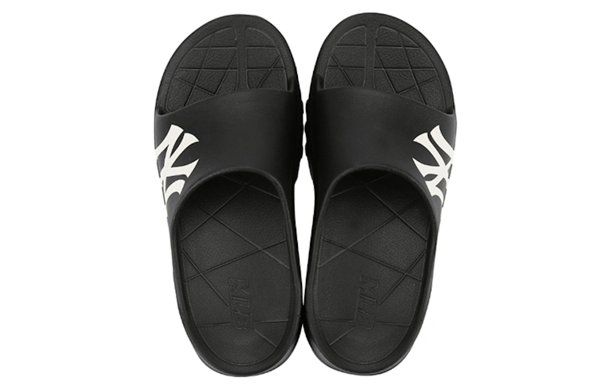 MLB Yankees Platform Slide 'Black'