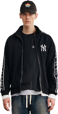 MLB Yankees Retro Colorblock Track Jacket Unisex Black. 3ATRS0221-50BKS Purchase MLB Yankees Retro Colorblock Track Jacket Unisex Black. 3ATRS0221-50BKS