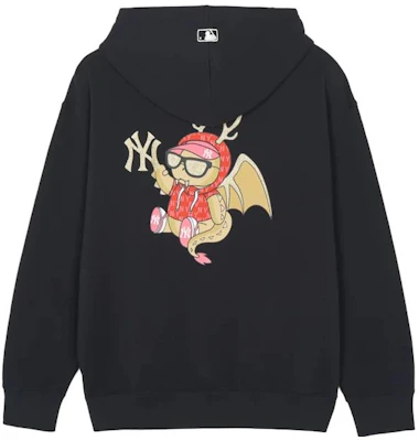 MLB 紐約洋基隊龍年SS24卡通黑色連帽衫 男女款 3AHDQ0141-50BKS Order MLB 紐約洋基隊龍年SS24卡通黑色連帽衫 男女款 3AHDQ0141-50BKS