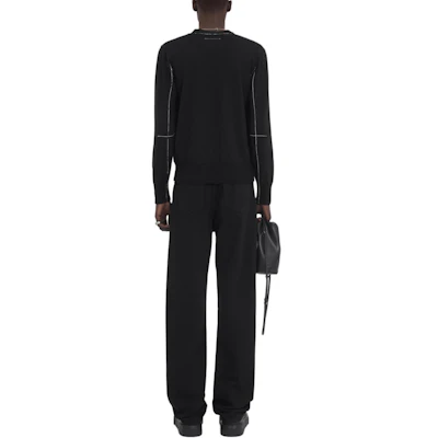 MM6 Maison Margiela 黑色條紋V領針織開衫中性毛衣. SH0HP0007M13037-900 Shop MM6 Maison Margiela 黑色條紋V領針織開衫中性毛衣. SH0HP0007M13037-900