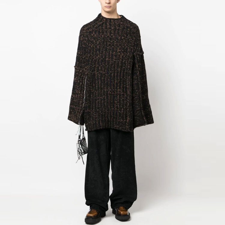 Lookbook MM6 Maison Margiela 厚針織圓領毛衣 黑色 S62GP0076S18078-02F