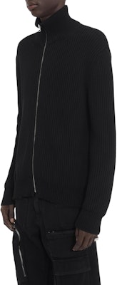MM6 Maison Margiela FW24 Jaket Trek Leher Tinggi Ribbed Knit Hitam. SH0AM0028M13039-900 Details for MM6 Maison Margiela FW24 Jaket Trek Leher Tinggi Ribbed Knit Hitam. SH0AM0028M13039-900