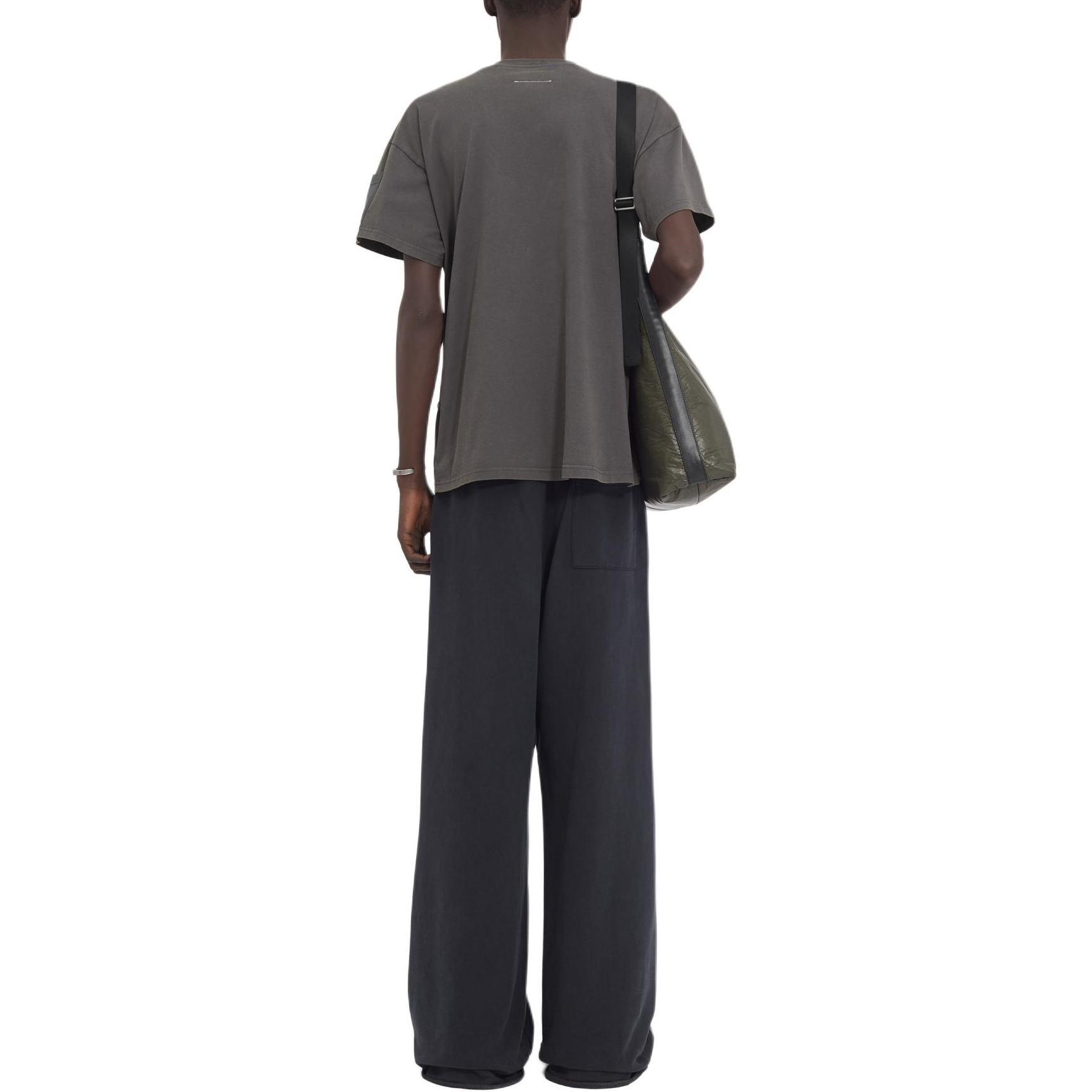 Shop MM6 メゾン マルジェラ グレー クルーネック ポケット付き Tシャツ カジュアル SH0GC0022S24311860