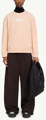 MM6 Maison Margiela 粉色印花標誌男士圓領長袖上衣 S62GU0077S25409523 Lookbook MM6 Maison Margiela 粉色印花標誌男士圓領長袖上衣 S62GU0077S25409523