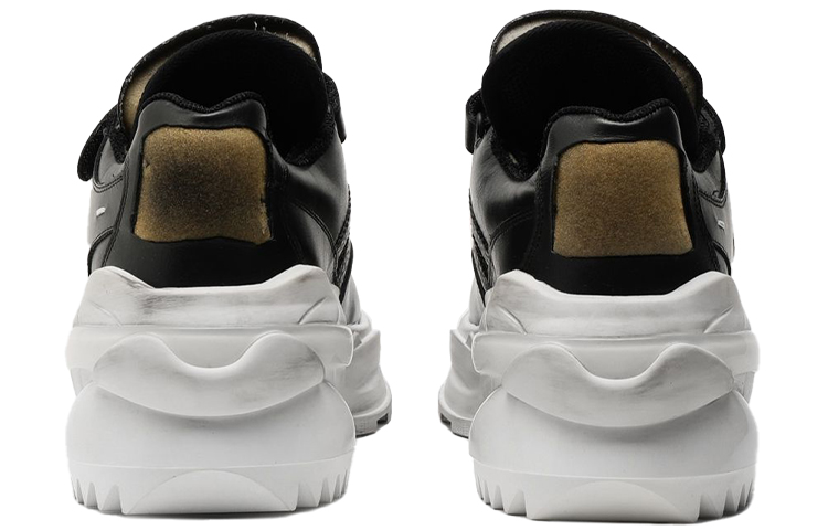 Shop MM6 Maison Margiela 復古運動鞋 '黑色' S37WS0465-P2082-T8013