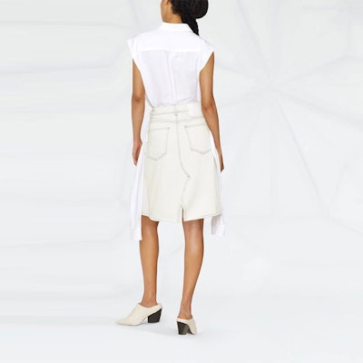 MM6 Maison Margiela SS22 White Minimalist Knot Detail Cropped Denim Skirt. S62MA0078S30460-990 Shop MM6 Maison Margiela SS22 White Minimalist Knot Detail Cropped Denim Skirt. S62MA0078S30460-990