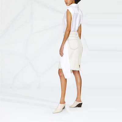 MM6 Maison Margiela SS22 White Minimalist Knot Detail Cropped Denim Skirt. S62MA0078S30460-990 Purchase MM6 Maison Margiela SS22 White Minimalist Knot Detail Cropped Denim Skirt. S62MA0078S30460-990