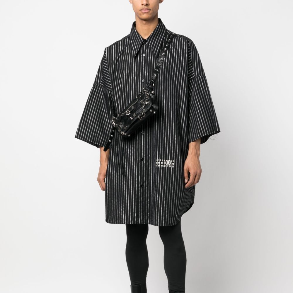 Lookbook MM6 メゾン マルジェラ SS23 ブラック 無地 カジュアル 長袖シャツ S62DL0086S78012002F