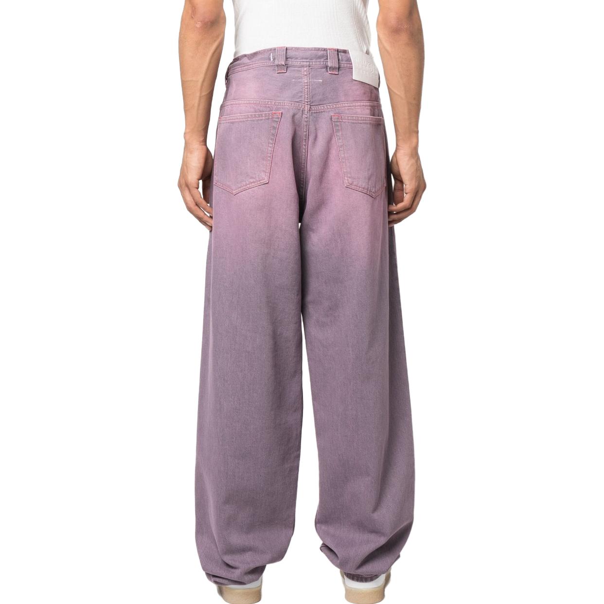 Shop MM6 메종 마르지엘라 SS23 와이드 레그 진 라이트 핑크. S62LB0106S30863-252