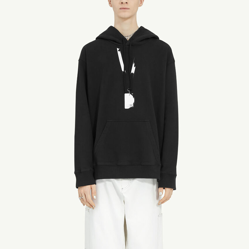 Lookbook MM6 Maison Margiela SS24 黑色圖案前襟連帽衫 SH0GU0005S25623900