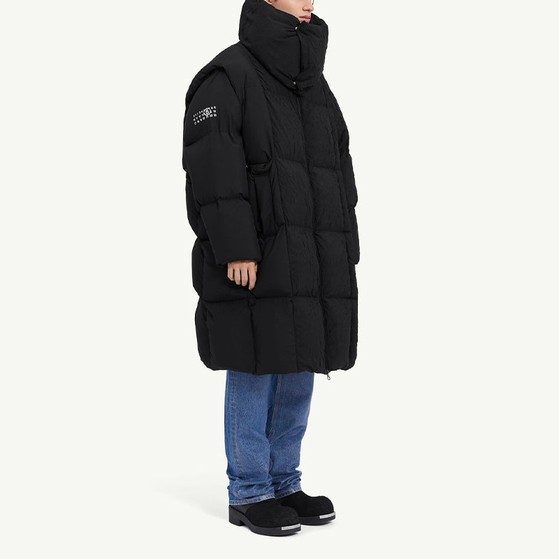 Cheap MM6 Maison Margiela x CHENPENG FW23 Jaket Puffer Oversized Unisex Hitam. S62AA0077S78461900