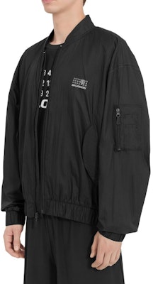 MM6 Maison Margiela x SALOMON FW24 Jaket Lengan Panjang Zip Hitam Lelaki. SH0AM0056M35418900 Details for MM6 Maison Margiela x SALOMON FW24 Jaket Lengan Panjang Zip Hitam Lelaki. SH0AM0056M35418900