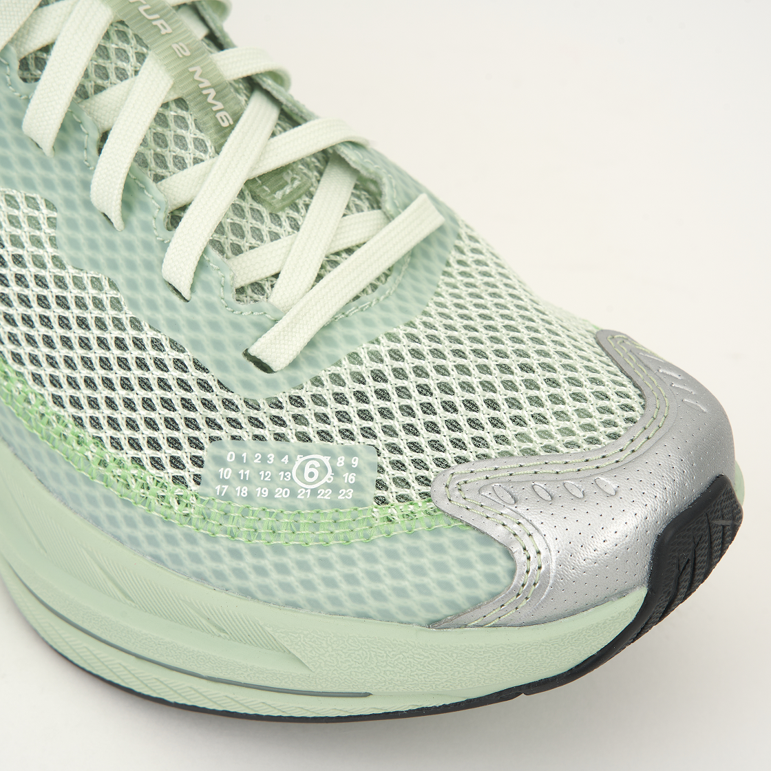Sizing MM6 Maison Margiela x Salomon Spectur 2 '海沫绿'联名鞋款 L47811500