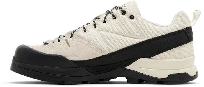 MM6 Maison Margiela x Salomon X-ALP 'Vanilla Ice Black' Sepatu L47536200 Lookbook MM6 Maison Margiela x Salomon X-ALP 'Vanilla Ice Black' Sepatu L47536200