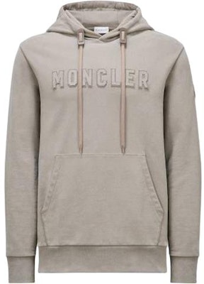 Moncler Hoodie Beige Pullover Lengan Panjang dengan Cetak Huruf. J10918G0003089AHE22E Buy Moncler Hoodie Beige Pullover Lengan Panjang dengan Cetak Huruf. J10918G0003089AHE22E
