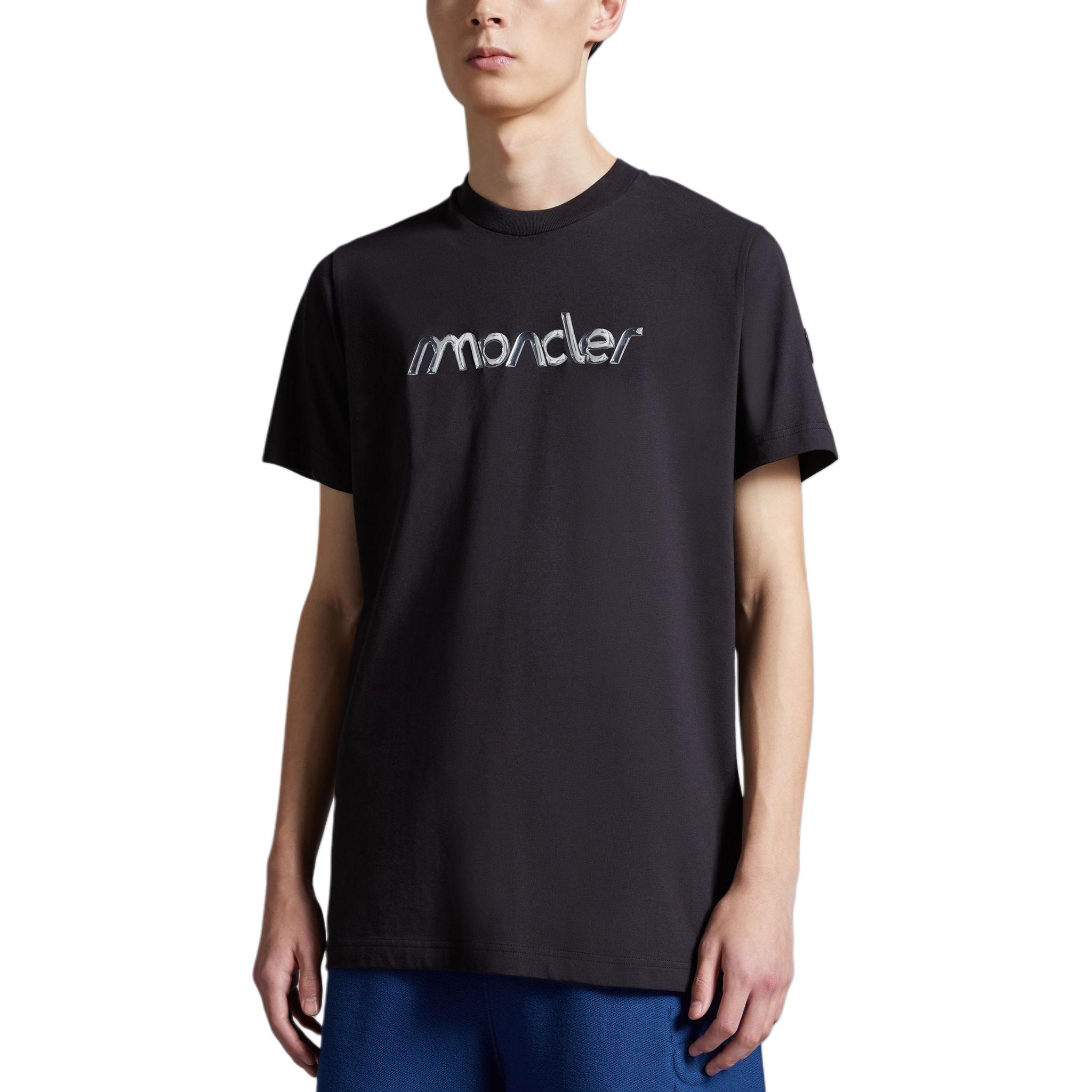 Moncler  Black Crewneck Loose Fit Logo Graphic Short Sleeve T-Shirt. J10918C0005689AJS998 圖 3