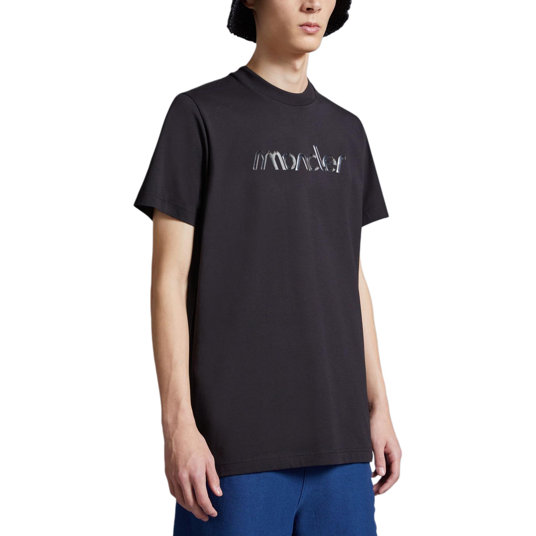 Moncler  Black Crewneck Loose Fit Logo Graphic Short Sleeve T-Shirt. J10918C0005689AJS998 圖 5