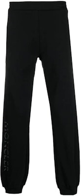 Moncler Celana Jogger Hitam Elastis Logo Knit. I10918H00021899W4999 Order Moncler Celana Jogger Hitam Elastis Logo Knit. I10918H00021899W4999