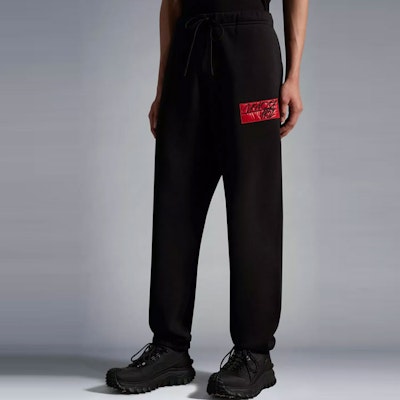 Moncler Black Embroidered Logo Patch Knit Jogger Sweatpants. H20928H00008809KX999 Purchase Moncler Black Embroidered Logo Patch Knit Jogger Sweatpants. H20928H00008809KX999