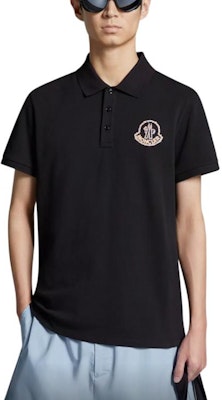 盟可睐 黑色刺绣徽标短袖POLO衫。 J10918A0002389A16998 Lookbook 盟可睐 黑色刺绣徽标短袖POLO衫。 J10918A0002389A16998