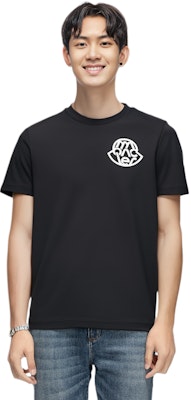 Moncler Black Graphic Print Crew Neck Short Sleeve T-Shirt J10918C0004689AJS998 Purchase Moncler Black Graphic Print Crew Neck Short Sleeve T-Shirt J10918C0004689AJS998