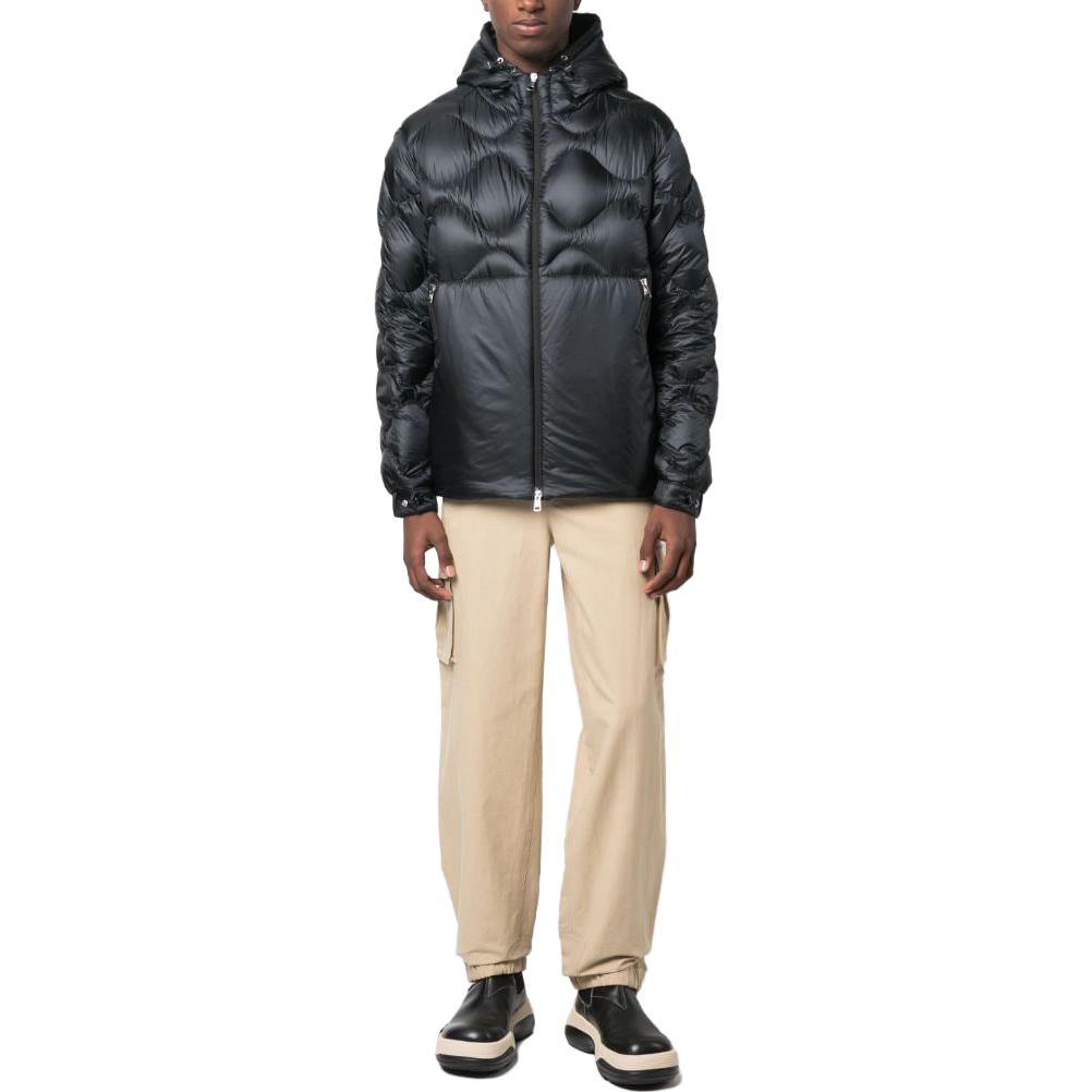 Moncler  Black Hooded Quilted Puffer Jacket with Zipper. I20911A000535967G999 圖 6