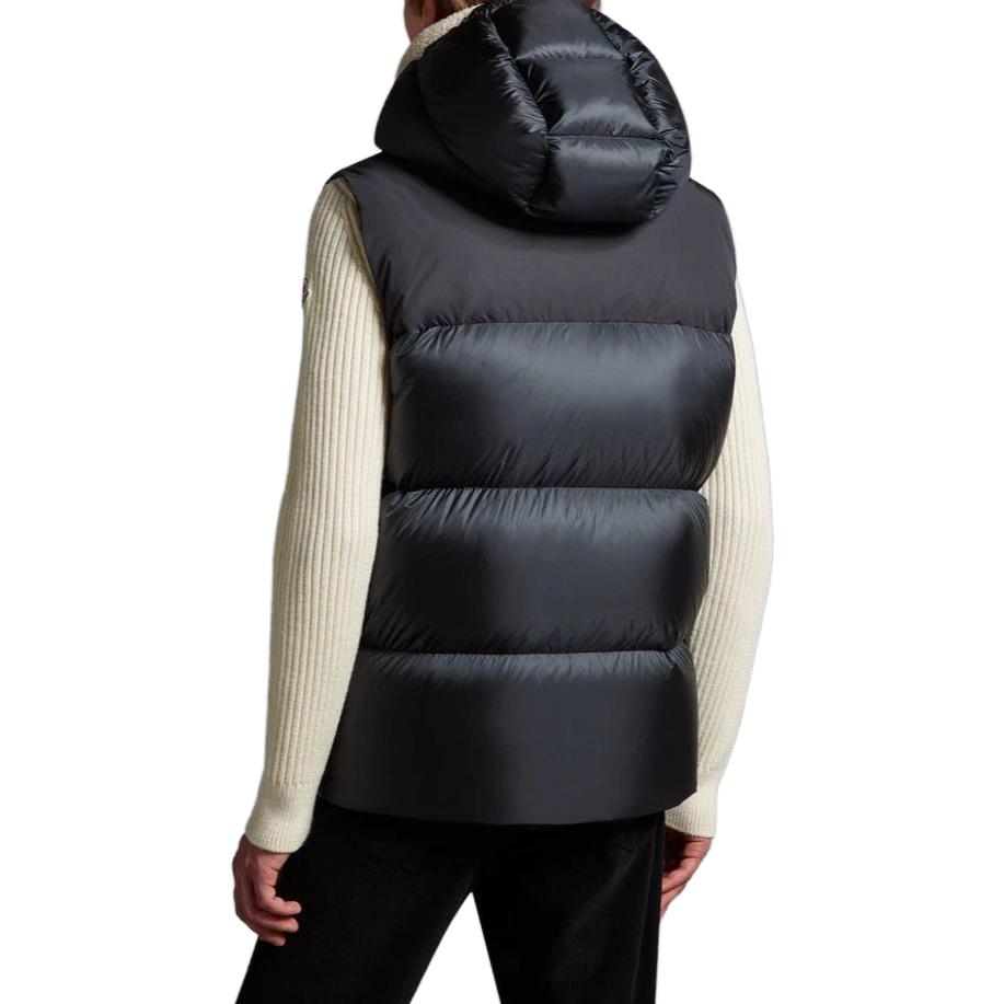 Purchase 몽클레어 블랙 후드 집업 베스트 컬러블록 로고 자수 I20911A000565967G999