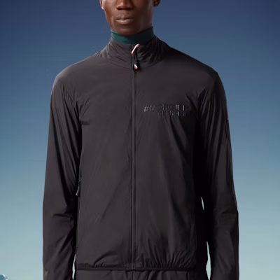 モンクレール ブラック レタープリント カジュアルジャケット I20971A00004596H5999 Purchase モンクレール ブラック レタープリント カジュアルジャケット I20971A00004596H5999