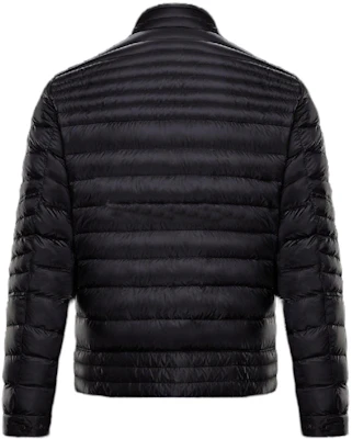 Moncler Jaket Puff Hitam Logo dengan Rekaan Leher Tinggi. 1A1240053048999 Lookbook Moncler Jaket Puff Hitam Logo dengan Rekaan Leher Tinggi. 1A1240053048999
