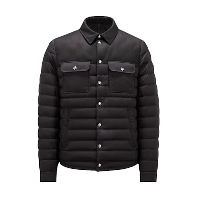 Moncler Black Long Sleeve Down Jacket with Solid Color and Turn-Down Collar I20911A00188596K7999