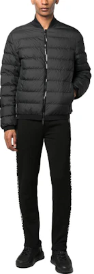 Chaqueta de plumas negra Moncler de manga larga con cuello estilo béisbol I20911A00043596IU999 Lookbook Chaqueta de plumas negra Moncler de manga larga con cuello estilo béisbol I20911A00043596IU999