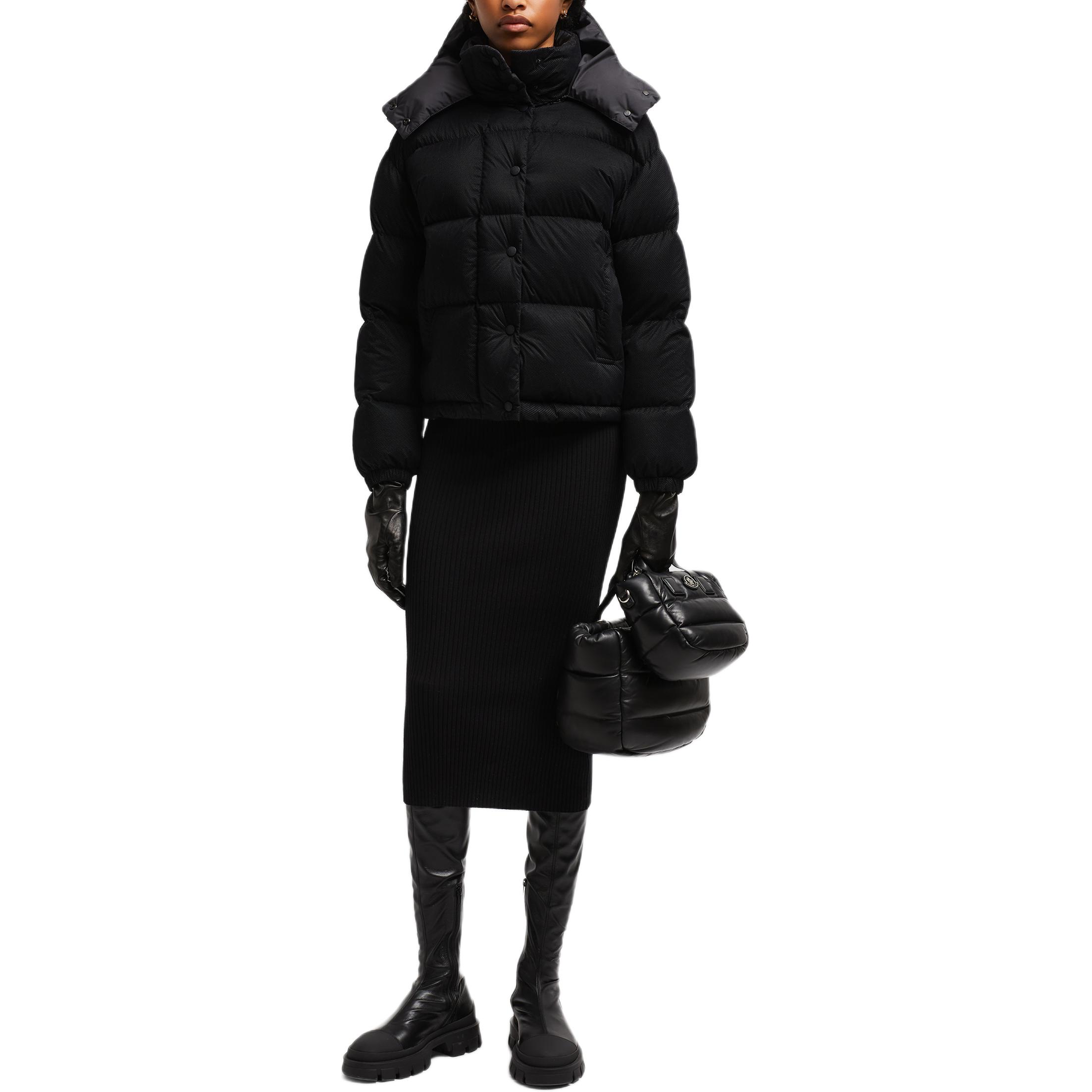 Lookbook Moncler Jaket Pendek Hitam Lelap - Potongan Longgar, Rekaan Selesa. J20931A001825981B999