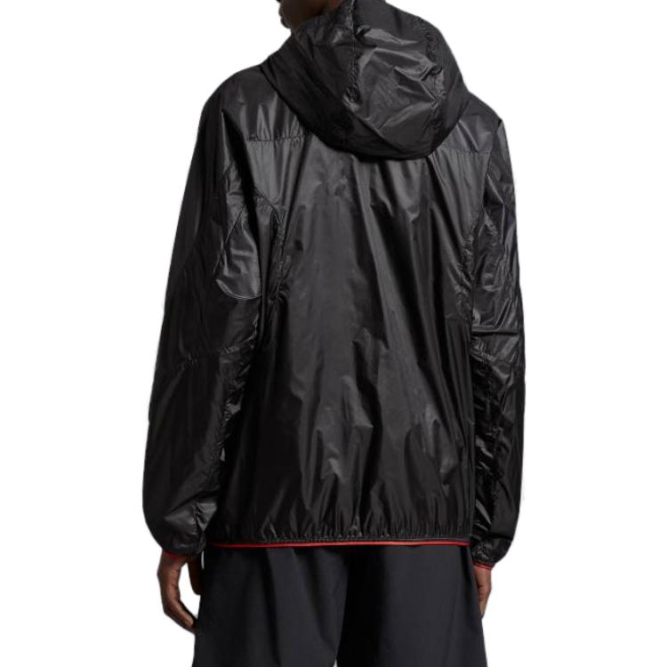 Purchase Moncler Jaket Hoodie Hitam Polos dengan Resleting. I10911A0010353279999